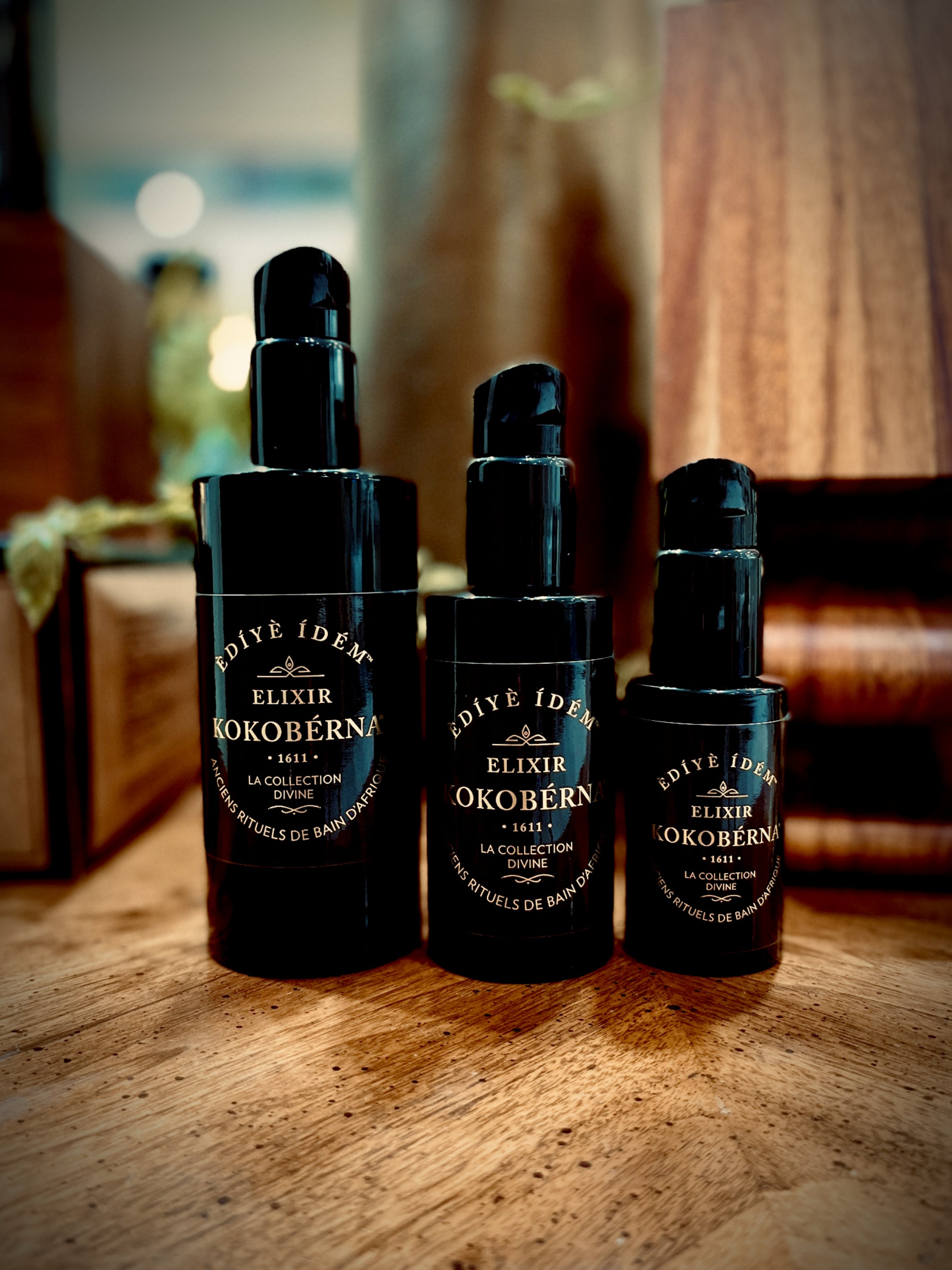 Indulge in ÈDÍYÈ ÍDÉM™ Elixir's opulent blend of saffron & botanical seed oils. Transforms skin and hair to luminous perfection. This potent decadent aromatic 45+ botanical ingredient dry beauty oil tackles dryness, anti-cellulite, removes scars & more. Hair & skin body oil thrive. Nourishes, repairs, revitalizes skin and hair. KOKOBÉRNA.