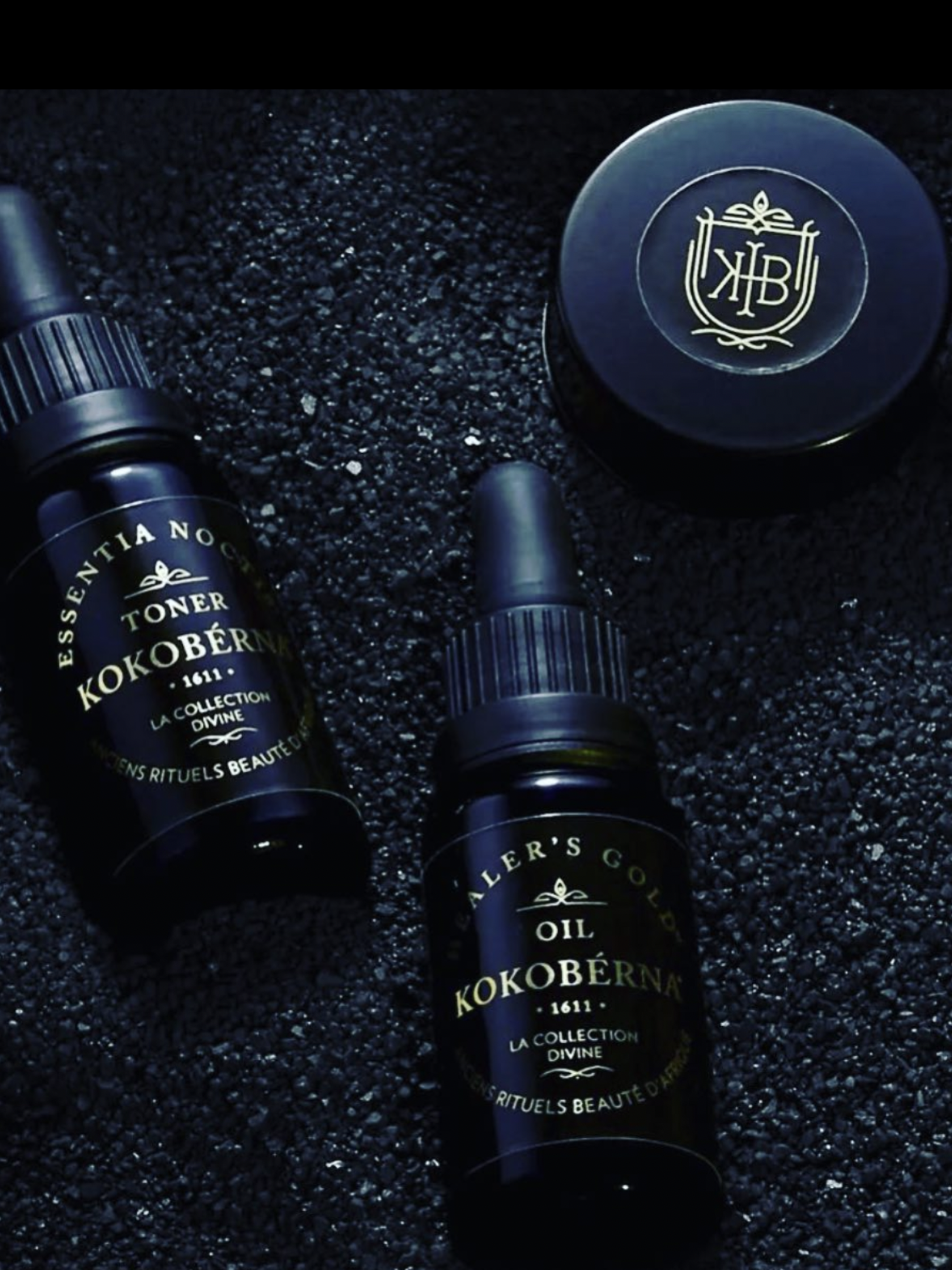 A decadent nighttime ritual for women 35 plus (especially those going through menopause, on HRT, or suffering the adverse effects of hysterectomies), is to first remove all makeup and sunscreen; cleanse skin; hydrate Polish with Toner; apply paste all over face, neck, and hands; leave on for 15-20 minutes; wet fingertips and exfoliate skin; rinse well; apply toner alone and allow to dry; finish routine with Face Oil. Upon arising, skin is transformed, plump, radiant, and appears ever youthful.