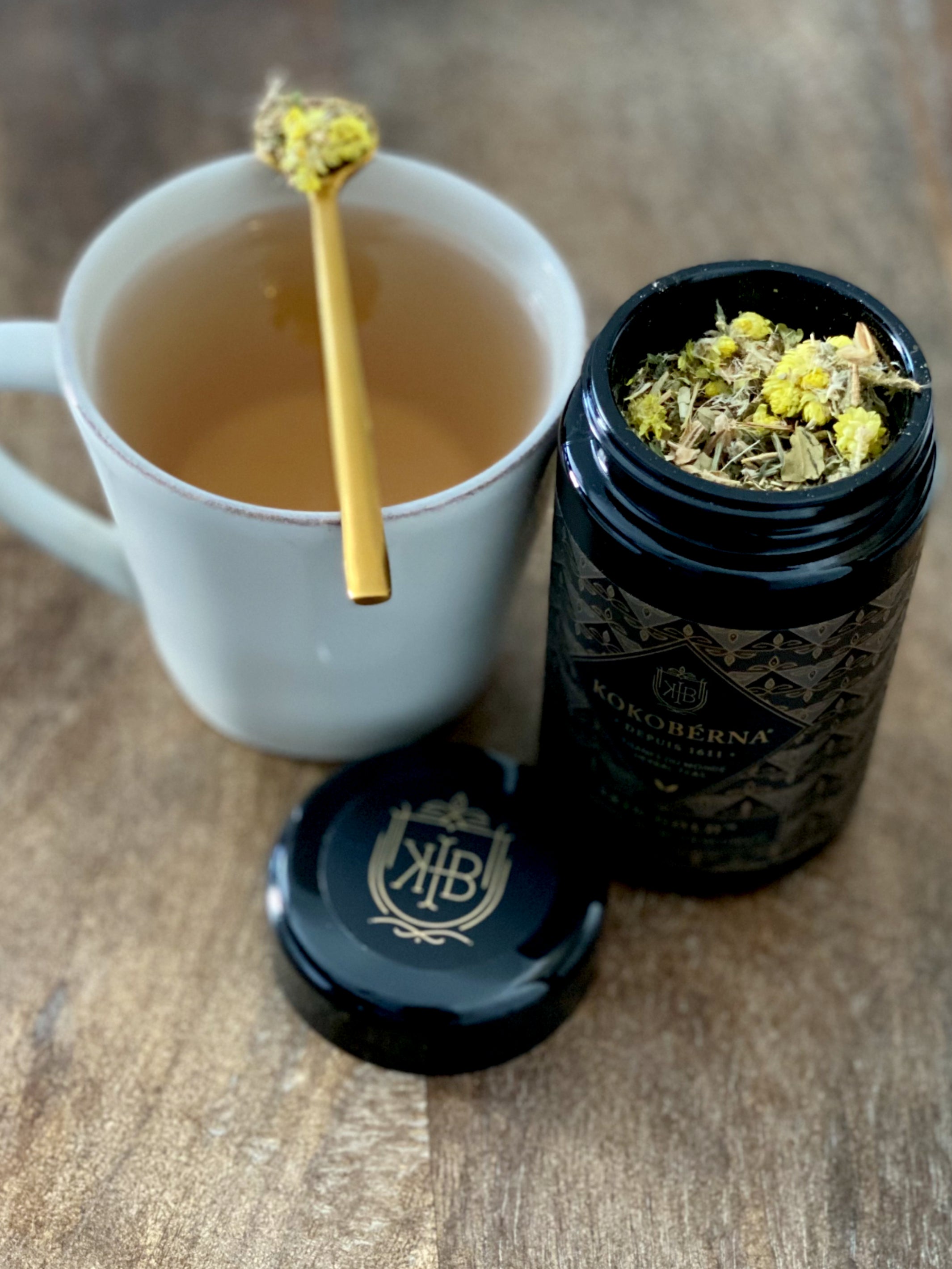 Can I help clear your skin and nourish your gut? Our SKIN GOLD™ Prebiotic Luminescence™ Herbal Tisane promotes natural skin glow from the inside out. organic traditional medicinal herbal teas tea clear skin strong nails detox collagen silica gut health natural glow immunity wellness kokoberna